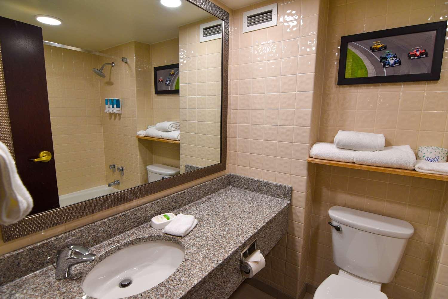 Best Western Plus Indianapolis North At Pyramids Exterior foto