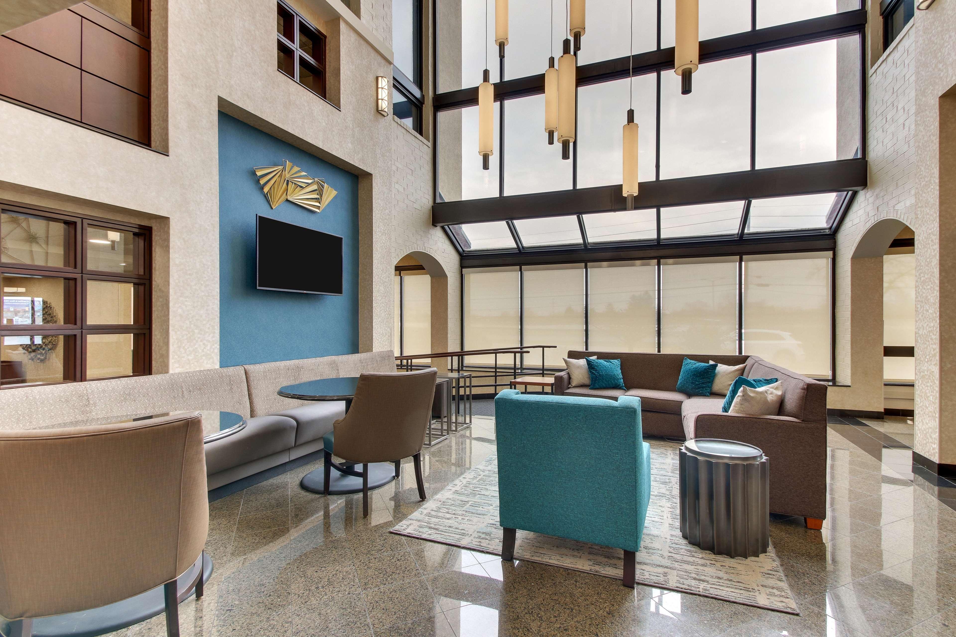 Best Western Plus Indianapolis North At Pyramids Exterior foto